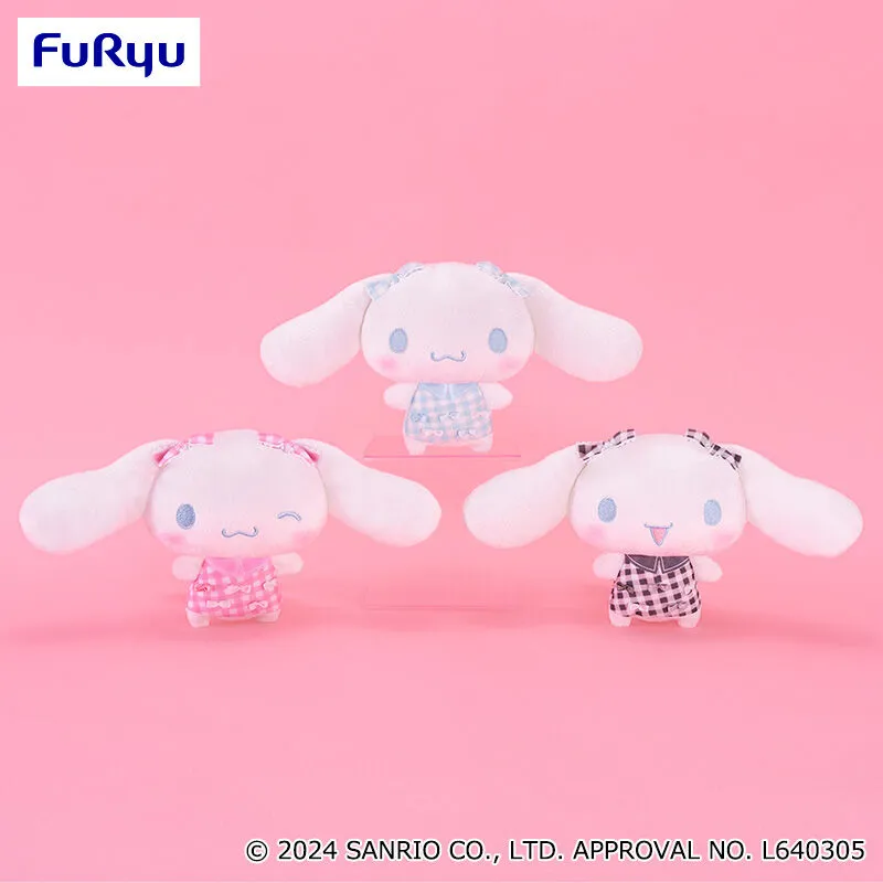 大耳狗 喜歡蝴蝶結！格紋絨毛玩偶